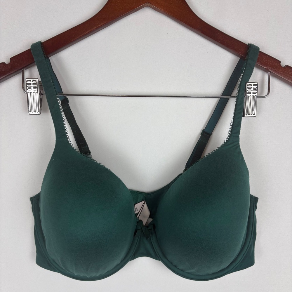 Victoria's‎ Secret Bra 36D Body by Victoria Lined Logo Strap